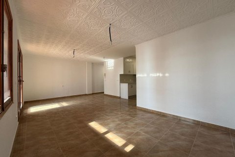 Apartamento en venta en Torrevieja, Alicante, España 3 dormitorios, 95 m2 No. 194941 - foto 11