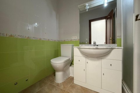 Apartamento en venta en Torrevieja, Alicante, España 3 dormitorios, 95 m2 No. 194941 - foto 27