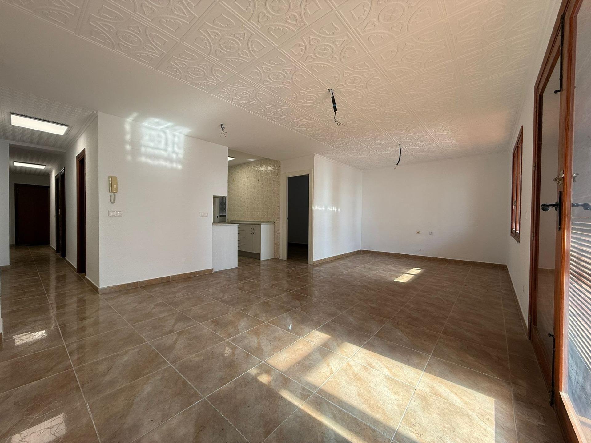 Appartamento a Torrevieja, Alicante, Spagna 3 camere da letto, 95 mq. N° 194941