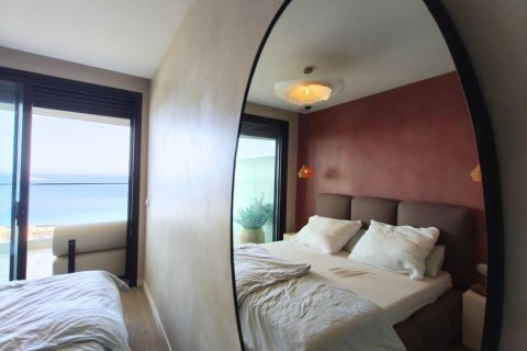 Huoneisto myytävänä Benidorm, Alicante, Espanja, 2 makuuhuonetta, 130 m2 No. 196110 - kuva 2