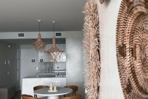 Huoneisto myytävänä Benidorm, Alicante, Espanja, 2 makuuhuonetta, 130 m2 No. 196110 - kuva 15
