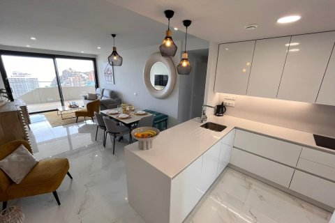 Huoneisto myytävänä Benidorm, Alicante, Espanja, 3 makuuhuonetta, 105 m2 No. 196105 - kuva 11