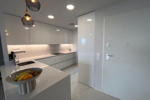 Huoneisto myytävänä Benidorm, Alicante, Espanja, 3 makuuhuonetta, 105 m2 No. 196105 - kuva 7