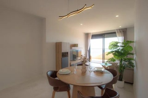 Продажа квартиры в Бенидорм, Аликанте, Испания 2 спальни, 90м2 №196108 - фото 8