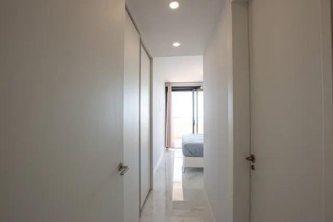 Продажа квартиры в Бенидорм, Аликанте, Испания 2 спальни, 90м2 №196108 - фото 14