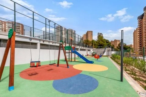 Продажа квартиры в Бенидорм, Аликанте, Испания 2 спальни, 90м2 №196108 - фото 28