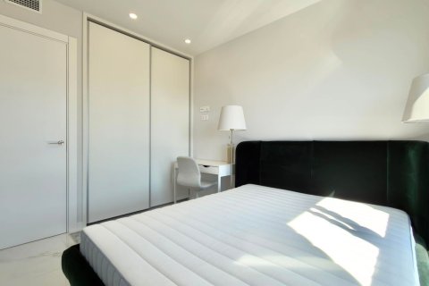 Apartment for sale in Benidorm, Alicante, Spain 3 bedrooms, 130 sq.m. No. 196106 - photo 6