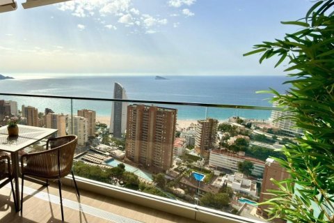 Apartment in Benidorm, Alicante, Spain 2 bedrooms, 93 sq.m. No. 196107