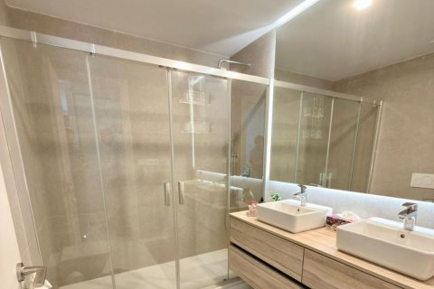 Appartamento in vendita a Benidorm, Alicante, Spagna 2 camere da letto, 93 mq. N° 196107 - foto 14