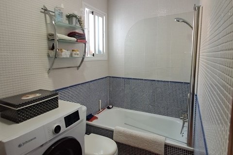 Apartment for sale in Arcos de la Frontera, Cadiz, Spain 60.3 sq.m. No. 185093 - photo 11