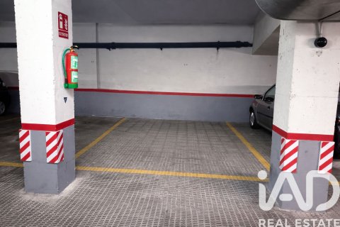 Garaje en venta en Madrid, España 12 m2 No. 185095 - foto 2