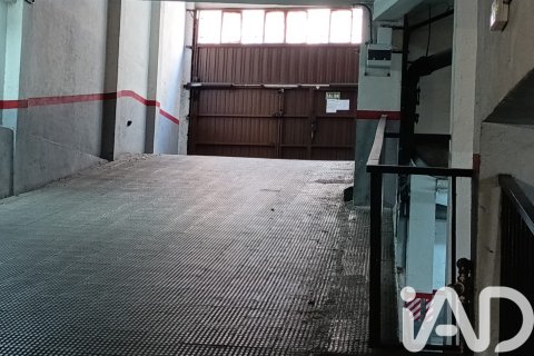 Garaje en venta en Madrid, España 12 m2 No. 185095 - foto 6
