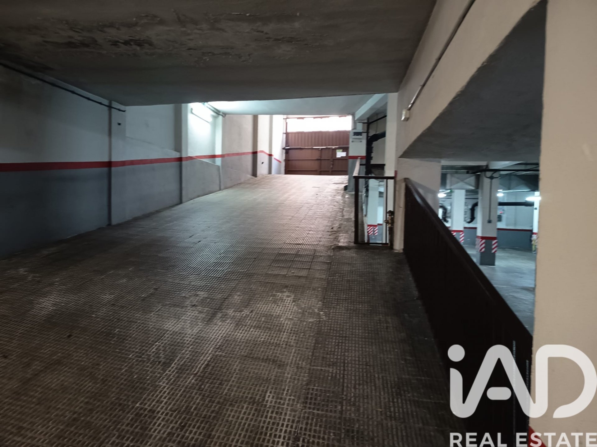 Garage in Madrid, Spain 12 sq.m. No. 185095