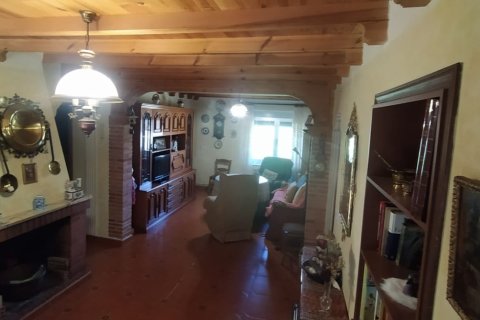 House for sale in Salamanca, Spain 3 bedrooms, 177 sq.m. No. 185998 - photo 4