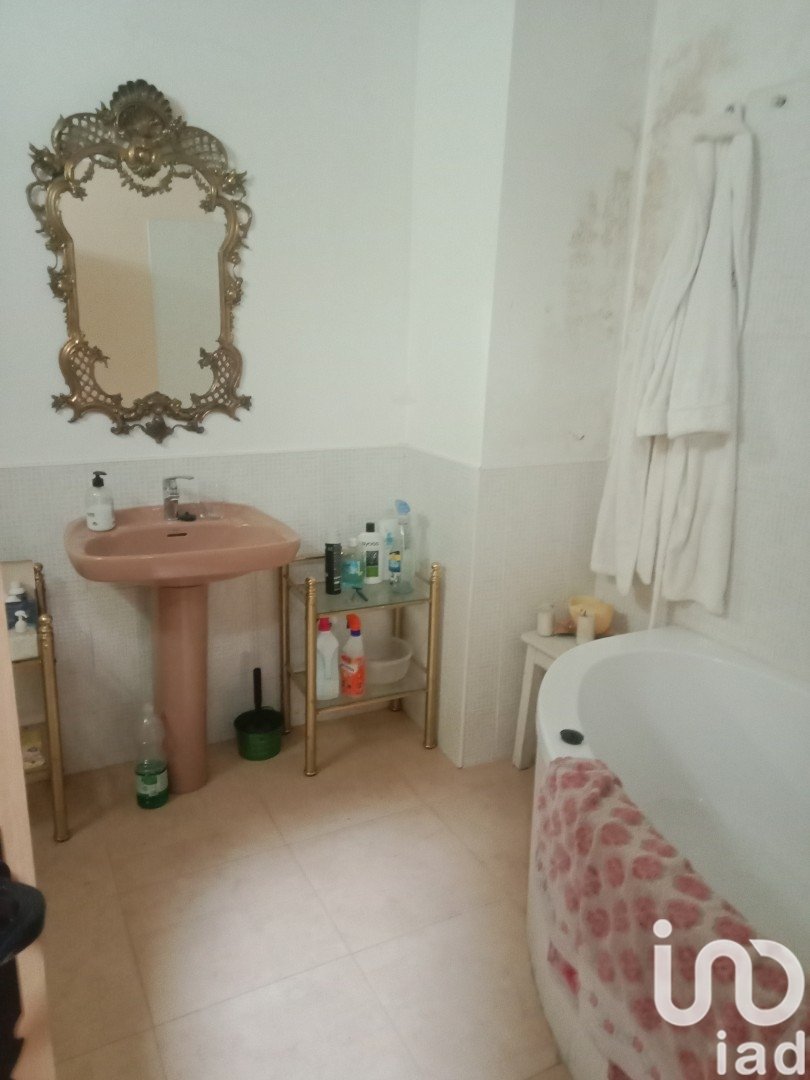 House in Alija Del Infantado, Leon, Spanien 6 Schlafzimmer, 188 m2 Nr. 185995