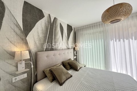 Lägenhet till salu i Torrevieja, Alicante, Spanien 3 sovrum, 117 kvm. Nr. 164359 - foto 18