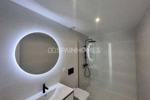 Lägenhet till salu i Torrevieja, Alicante, Spanien 3 sovrum, 117 kvm. Nr. 164359 - foto 20