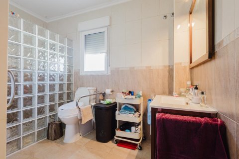 Villa à vendre à Torrevieja, Alicante, Espagne, 5 chambres, 222 m2 No. 140675 - photo 19