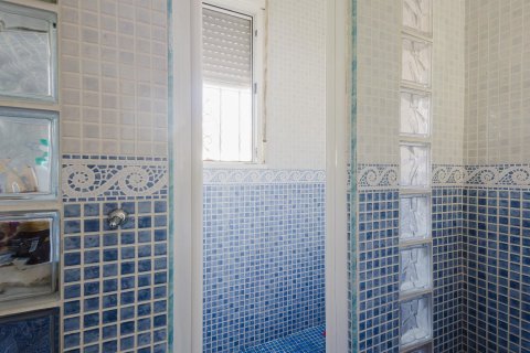 Villa à vendre à Torrevieja, Alicante, Espagne, 5 chambres, 222 m2 No. 140675 - photo 13