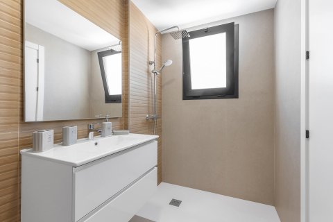 Casa adosada en venta en Rafal, Alicante, España 4 dormitorios, 212 m2 No. 163439 - foto 28