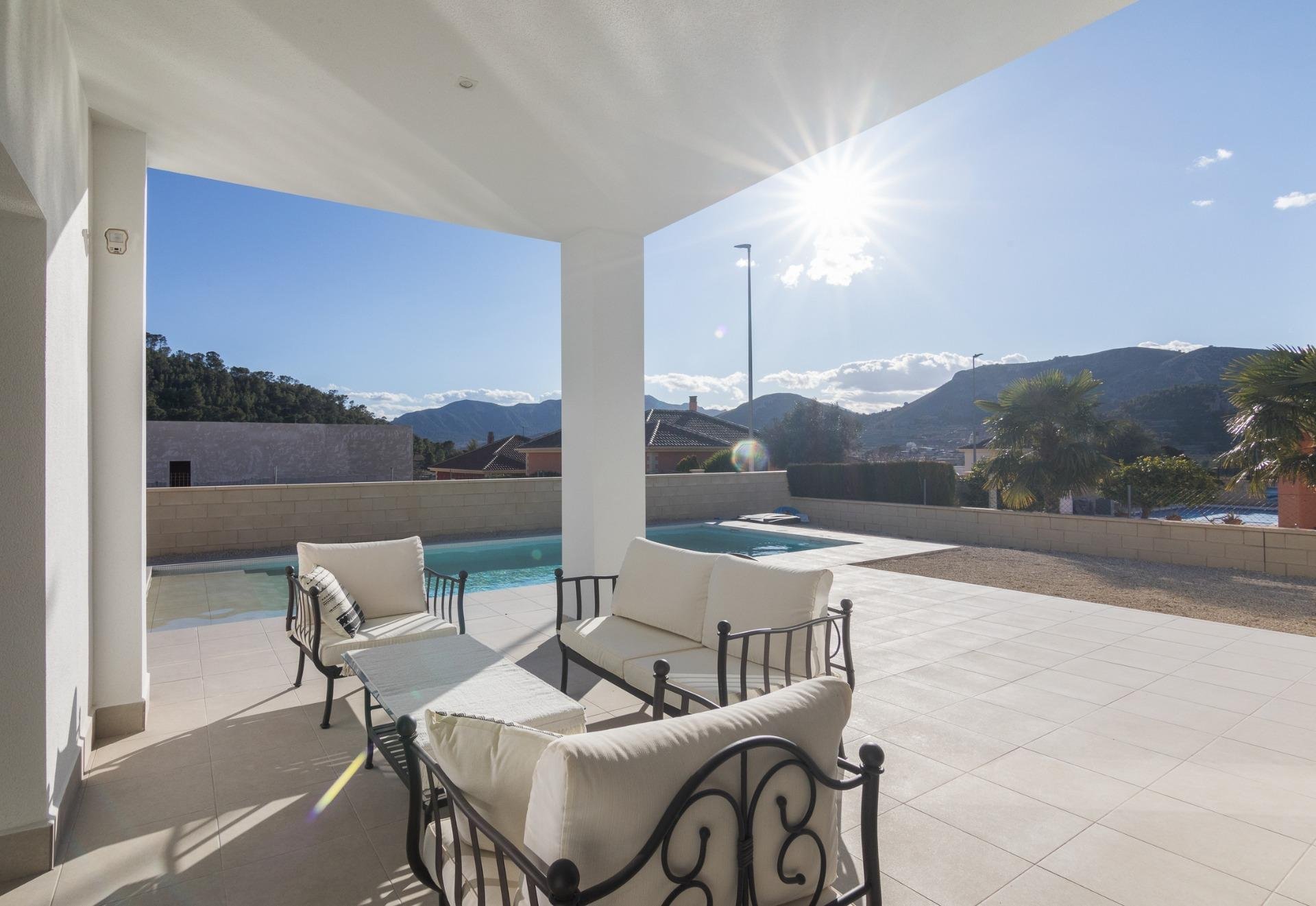Huvila Pinoso, Alicante, Espanja 3 makuuhuonetta, 146 m2 No. 111307