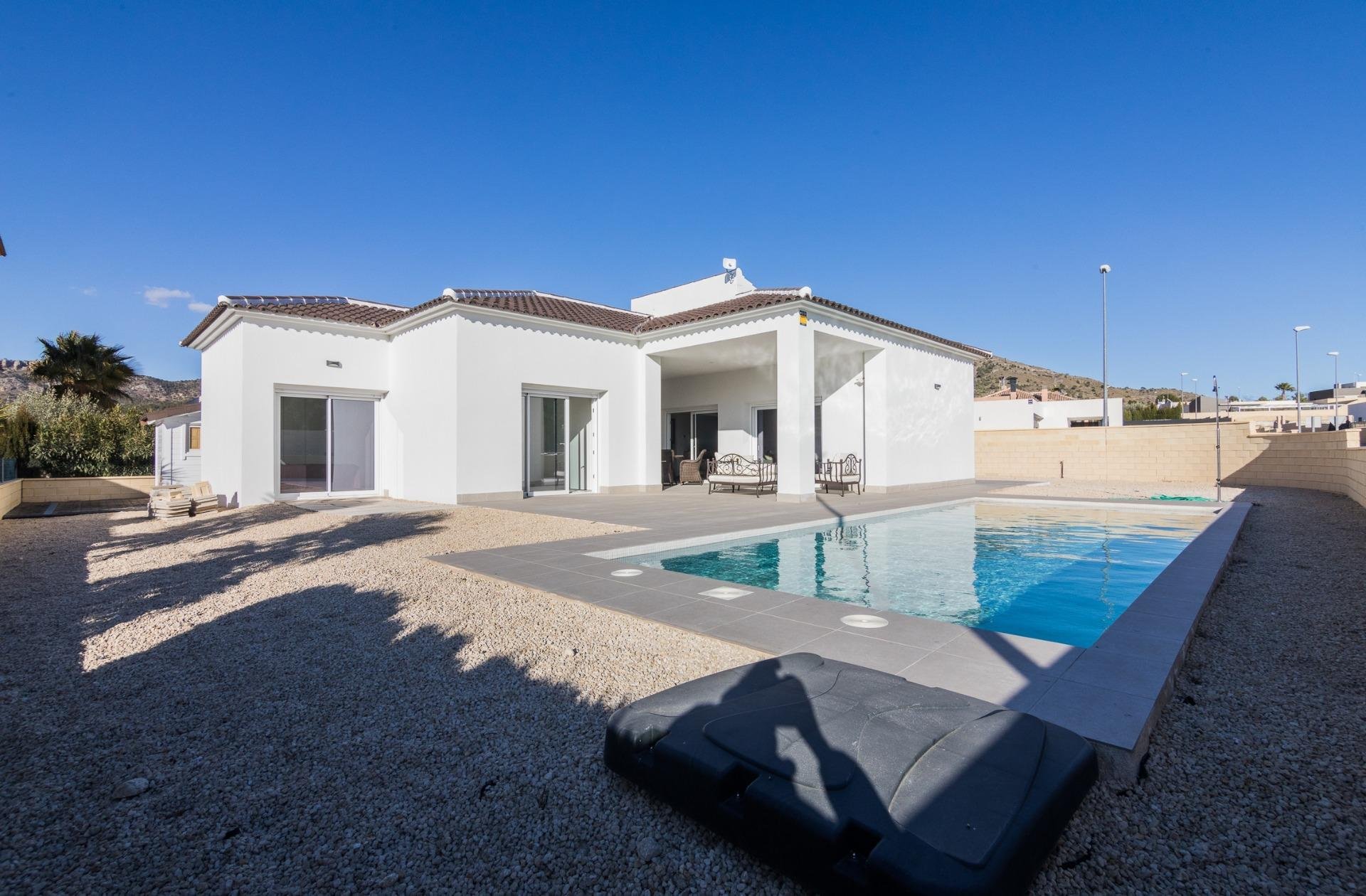 Huvila Pinoso, Alicante, Espanja 3 makuuhuonetta, 146 m2 No. 111307