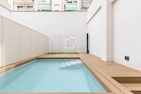 Dzīvoklis pārdošanā Barcelona, Spānijā 2 istabas, 94 m2 Nr. 150779 - attēls 3