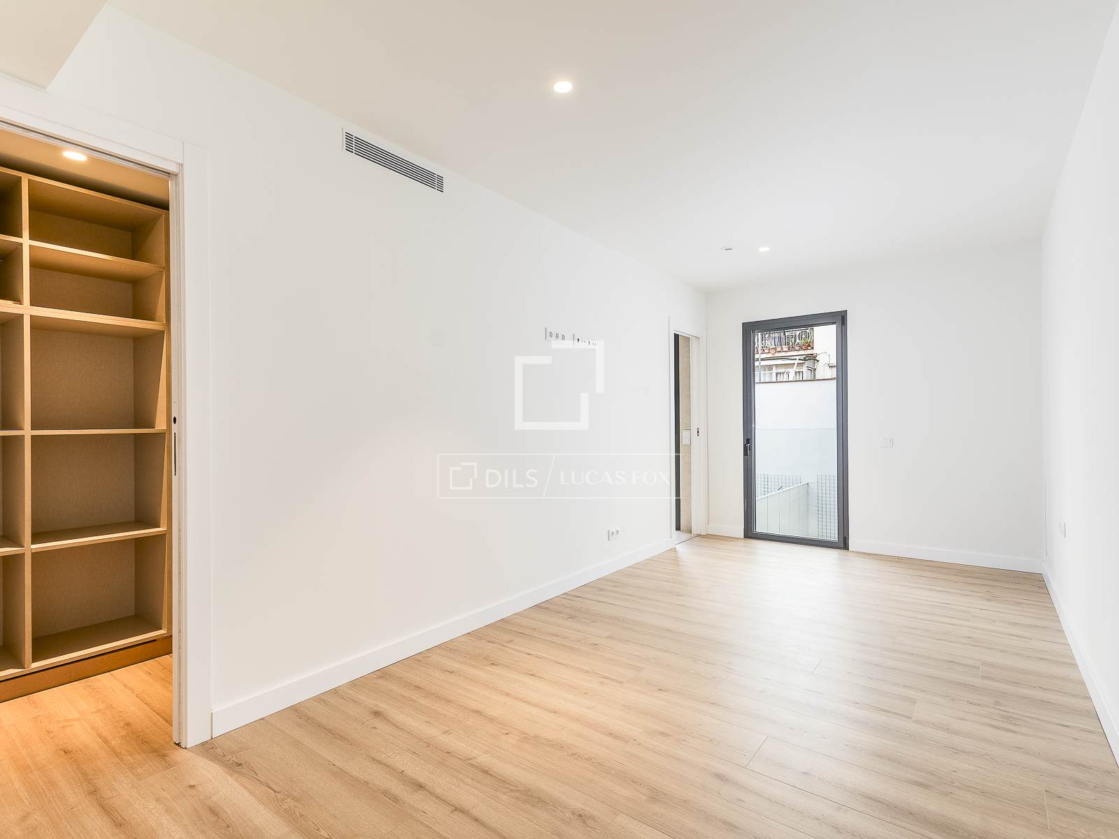 Huoneisto Barcelona, Espanja 2 makuuhuonetta, 94 m2 No. 150779