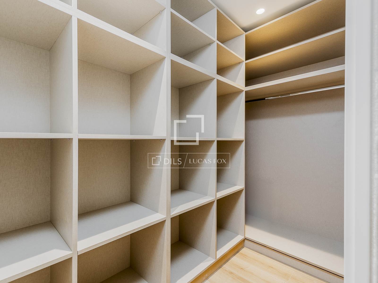 Huoneisto Barcelona, Espanja 2 makuuhuonetta, 94 m2 No. 150779