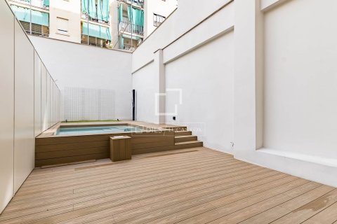 Dzīvoklis pārdošanā Barcelona, Spānijā 2 istabas, 94 m2 Nr. 150778 - attēls 3