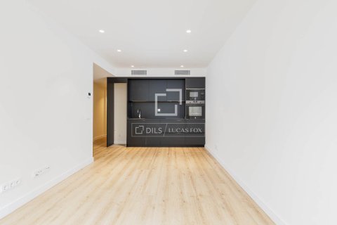 Dzīvoklis pārdošanā Barcelona, Spānijā 2 istabas, 94 m2 Nr. 150778 - attēls 11