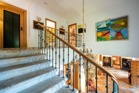 Huvila myytävänä Alcobendas, Madrid, Espanja, 8 makuuhuonetta, 1700 m2 No. 160570 - kuva 6