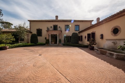 Huvila myytävänä Alcobendas, Madrid, Espanja, 8 makuuhuonetta, 1700 m2 No. 160570 - kuva 22