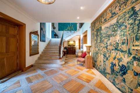 Huvila myytävänä Alcobendas, Madrid, Espanja, 8 makuuhuonetta, 1700 m2 No. 160570 - kuva 30