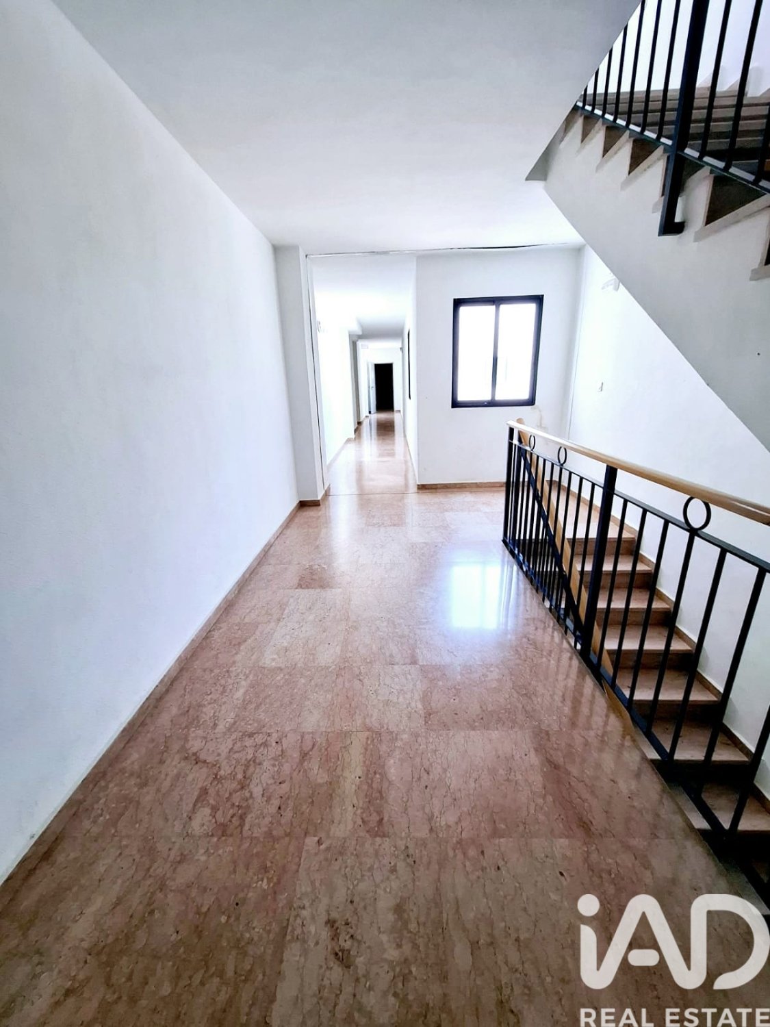 Apartment in Puerto Lumbreras, Murcia, Spain 4 bedrooms, 112 sq.m. No. 185510