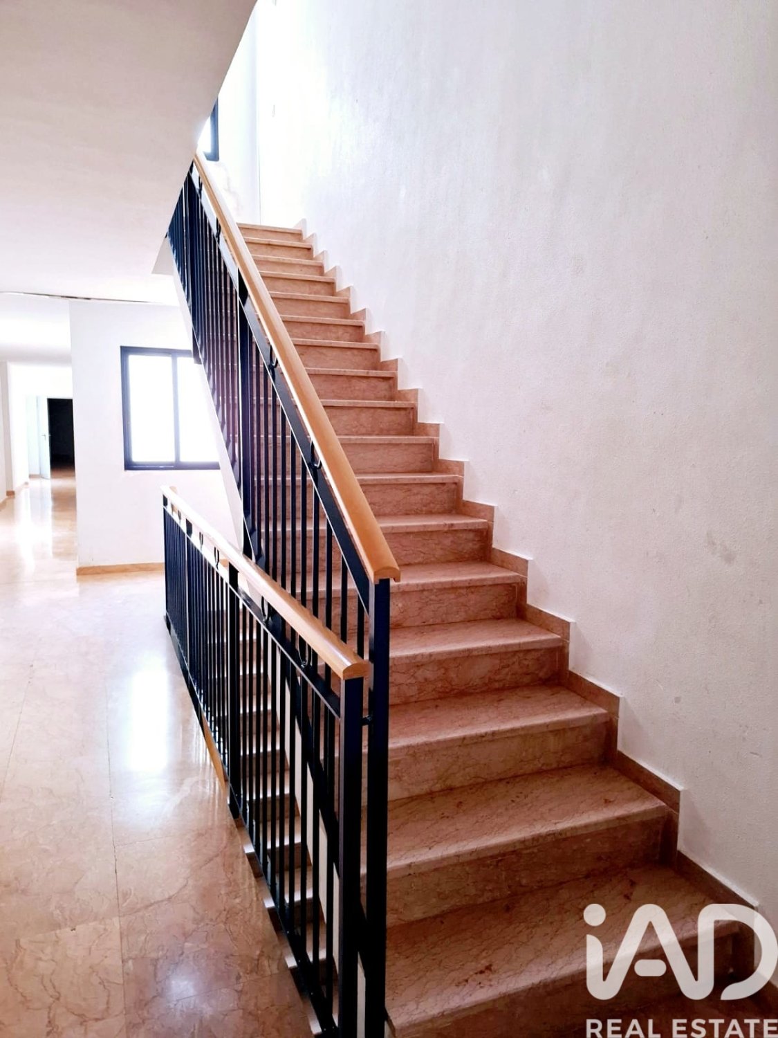 Apartment in Puerto Lumbreras, Murcia, Spain 4 bedrooms, 112 sq.m. No. 185510