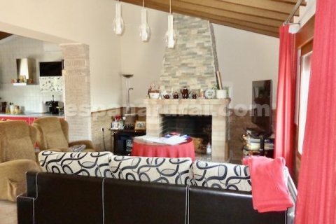 Finca myytävänä Huercal-Overa, Almeria, Espanja, 7 makuuhuonetta, 242 m2 No. 113121 - kuva 4