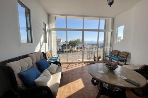 Villa till salu Albox, Almeria, Spanien 3 sovrum, 206 kvm. Nr. 113118 - foto 3