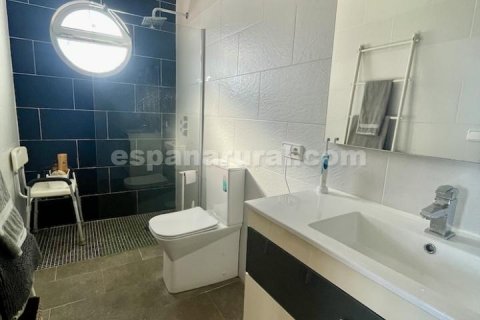 Villa till salu Albox, Almeria, Spanien 3 sovrum, 206 kvm. Nr. 113118 - foto 10