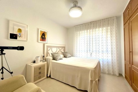 Apartment for sale Alicante, Spain 3 bedrooms, 100 sq.m. No. 113115 - photo 13