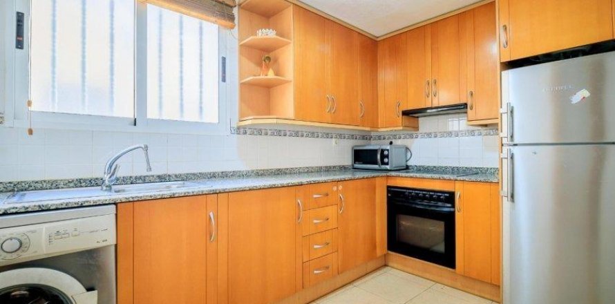 Apartamento Torrevieja, Alicante, España 3 dormitorios, 98 m2 No. 113177