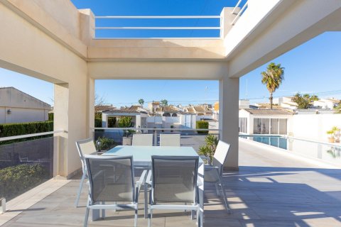 Villa à vendre La Siesta, Alicante, Espagne, 3 chambres, 252 m2 No. 113180 - photo 22