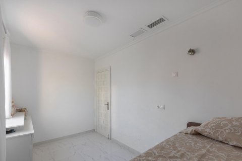Villa à vendre La Siesta, Alicante, Espagne, 3 chambres, 252 m2 No. 113180 - photo 29