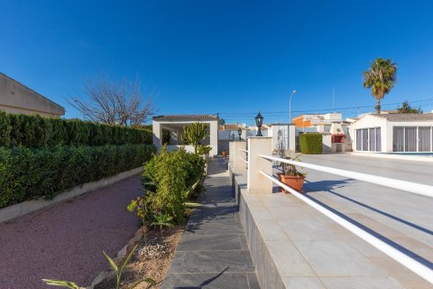 Villa à vendre La Siesta, Alicante, Espagne, 3 chambres, 252 m2 No. 113180 - photo 8