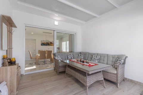 Villa à vendre La Siesta, Alicante, Espagne, 3 chambres, 252 m2 No. 113180 - photo 20
