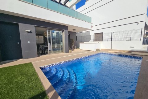 Villa pārdošanā Alicante, Spānijā 3 istabas, 125 m2 Nr. 113179 - attēls 10