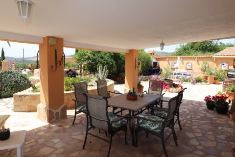 Finca myytävänä Hondon De Las Nieves, Alicante, Espanja, 5 makuuhuonetta, 440 m2 No. 189184 - kuva 13