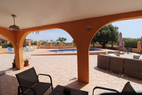 Finca myytävänä Hondon De Las Nieves, Alicante, Espanja, 5 makuuhuonetta, 440 m2 No. 189184 - kuva 28