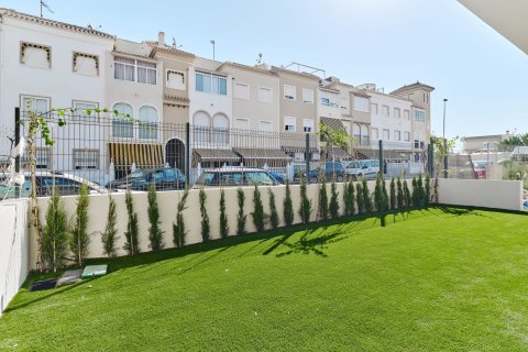 Bungalow till salu i Torrevieja, Alicante, Spanien 2 sovrum, Nr. 190588 - foto 14