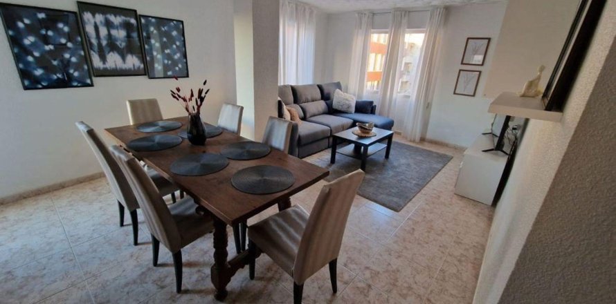 Apartment Torrevieja, Alicante, Espagne 3 chambres, 100 m2 No. 138892